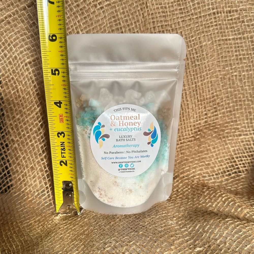 This Fits Me Oatmeal & Honey Eucalyptus Luxury Aromatherapy Bath Soak 6.5 oz - Picture 4 of 6
